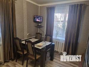 Дом 420м&sup2;, 3-этажный, посуточно, 