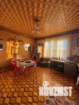 Дом 500м&sup2;, 2-этажный, посуточно, 