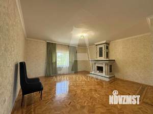 Дом 400м&sup2;, 3-этажный, на длительный срок, 