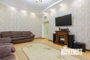 Дом 140м&sup2;, 2-этажный, посуточно, 