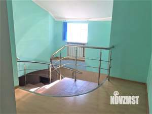 Дом 300м&sup2;, 2-этажный, на длительный срок, 