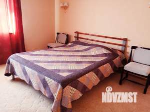 Дом 350м², 3-этажный, посуточно, 