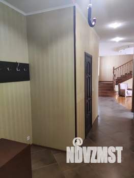 Дом 140м&sup2;, 2-этажный, посуточно, 