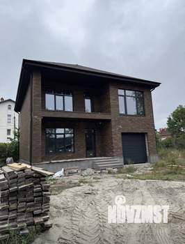 Дом 250м&sup2;, 2-этажный, участок 5 сот.  