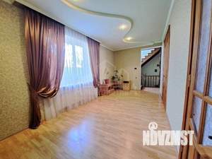 Дом 590м&sup2;, 3-этажный, участок 9 сот.  