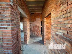 Дом 320м&sup2;, 2-этажный, участок 6 сот.  