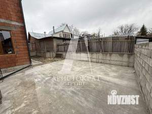 Дом 150м&sup2;, 2-этажный, участок 3 сот.  