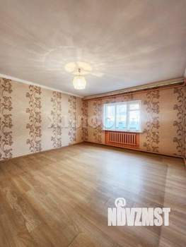 Дом 264м&sup2;, 2-этажный, участок 4 сот.  