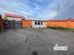 Дом 650м&sup2;, 3-этажный, участок 10 сот.  