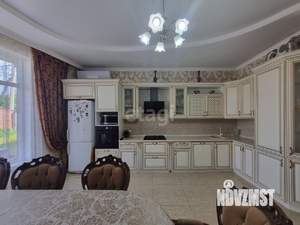 Таунхаус 200м², 2-этажный, участок 2 сот.  