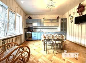 Дом 120м&sup2;, 2-этажный, участок 3 сот.  