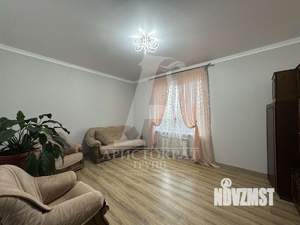 Дом 230м&sup2;, 2-этажный, участок 8 сот.  