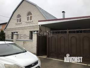 Дом 203м², 2-этажный, участок 4 сот.  