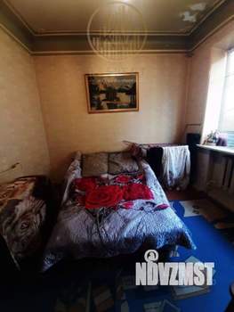 Дом 240м&sup2;, 2-этажный, участок 10 сот.  