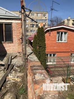 Дом 304м&sup2;, 1-этажный, участок 6 сот.  