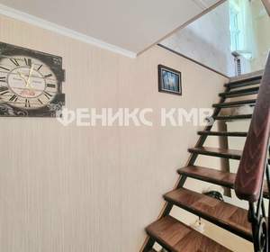 Дом 230м&sup2;, 2-этажный, участок 4 сот.  
