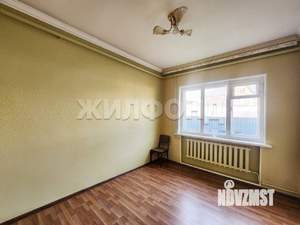 Дом 264м&sup2;, 2-этажный, участок 4 сот.  