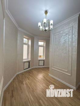 Дом 520м&sup2;, 2-этажный, участок 8 сот.  