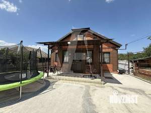 Дом 150м&sup2;, 1-этажный, участок 9 сот.  