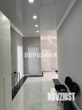 Дом 350м&sup2;, 3-этажный, участок 12 сот.  
