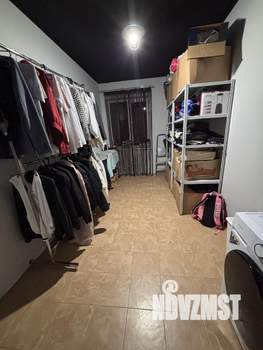 Дом 220м&sup2;, 2-этажный, участок 6 сот.  