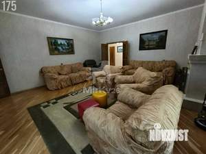 Дом 252м&sup2;, 3-этажный, участок 6 сот.  