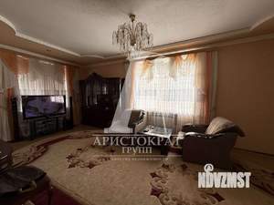 Дом 191м&sup2;, 2-этажный, участок 8 сот.  