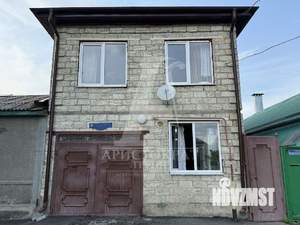 Дом 153м&sup2;, 2-этажный, участок 3 сот.  