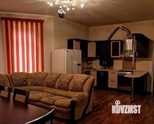 Дом 200м&sup2;, 2-этажный, участок 6 сот.  