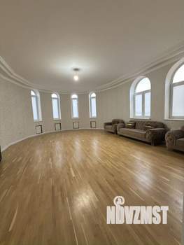 Дом 520м&sup2;, 4-этажный, участок 8 сот.  