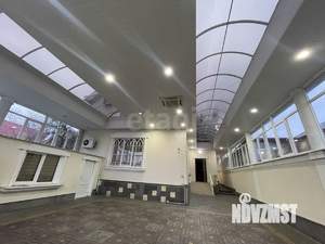 Дом 250м&sup2;, 2-этажный, участок 6 сот.  