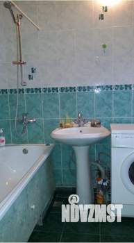 Коттедж 260м&sup2;, 3-этажный, участок 5 сот.  