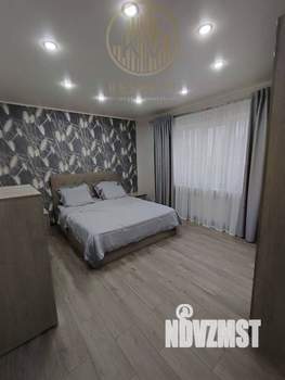 Дом 140м², 2-этажный, участок 6 сот.  