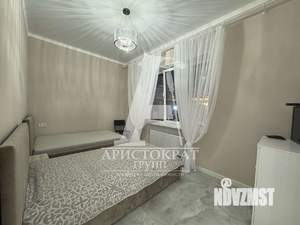 Дом 179м², 1-этажный, участок 4 сот.  