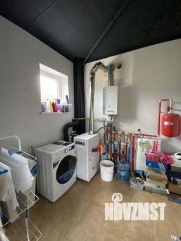 Дом 220м&sup2;, 2-этажный, участок 6 сот.  