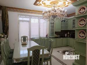 Таунхаус 210м², 3-этажный, участок 3 сот.  
