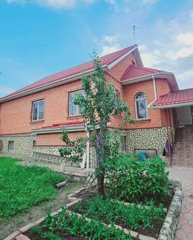Дом 260м&sup2;, 2-этажный, участок 6 сот.  
