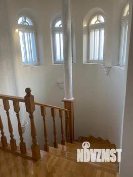 Дом 516м², 4-этажный, участок 18 сот.  