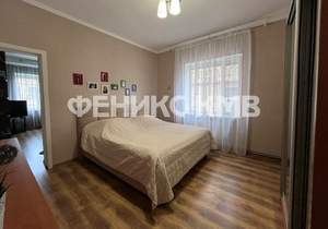Дом 70м², 2-этажный, участок 2 сот.  