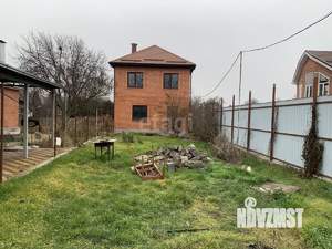 Дом 175м&sup2;, 2-этажный, участок 4 сот.  