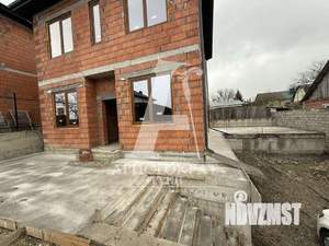 Дом 150м&sup2;, 2-этажный, участок 3 сот.  