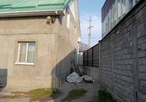 Дача 208м&sup2;, 2-этажный, участок 6 сот.  