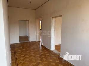 Дом 271м&sup2;, 2-этажный, участок 6 сот.  