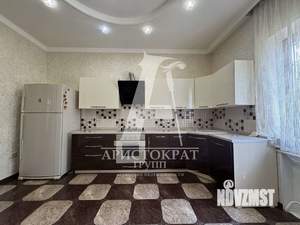 Дом 408м&sup2;, 4-этажный, участок 3 сот.  