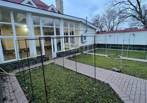 Дом 250м&sup2;, 2-этажный, участок 6 сот.  