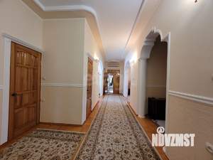 Дом 259м&sup2;, 2-этажный, участок 618 сот.  