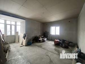 Дом 220м&sup2;, 2-этажный, участок 8 сот.  