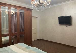 Дом 486м&sup2;, 3-этажный, участок 4 сот.  