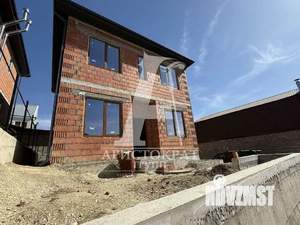 Дом 150м&sup2;, 2-этажный, участок 3 сот.  