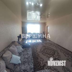 Дом 256м&sup2;, 3-этажный, участок 6 сот.  